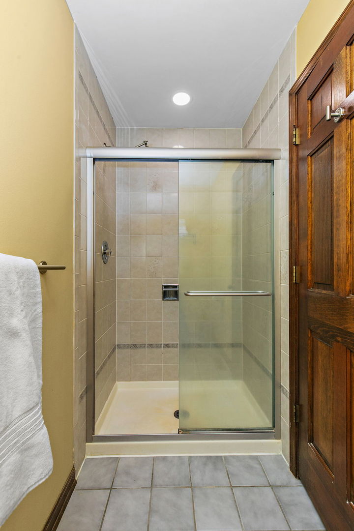 2701 Crystal Way Property Photo 26