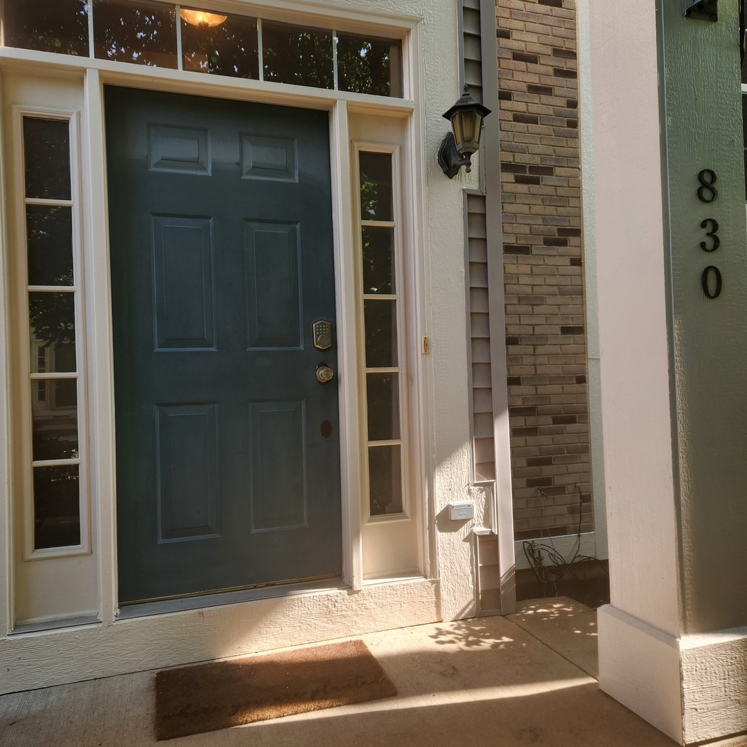 830 Summit Creek Drive Property Photo 2