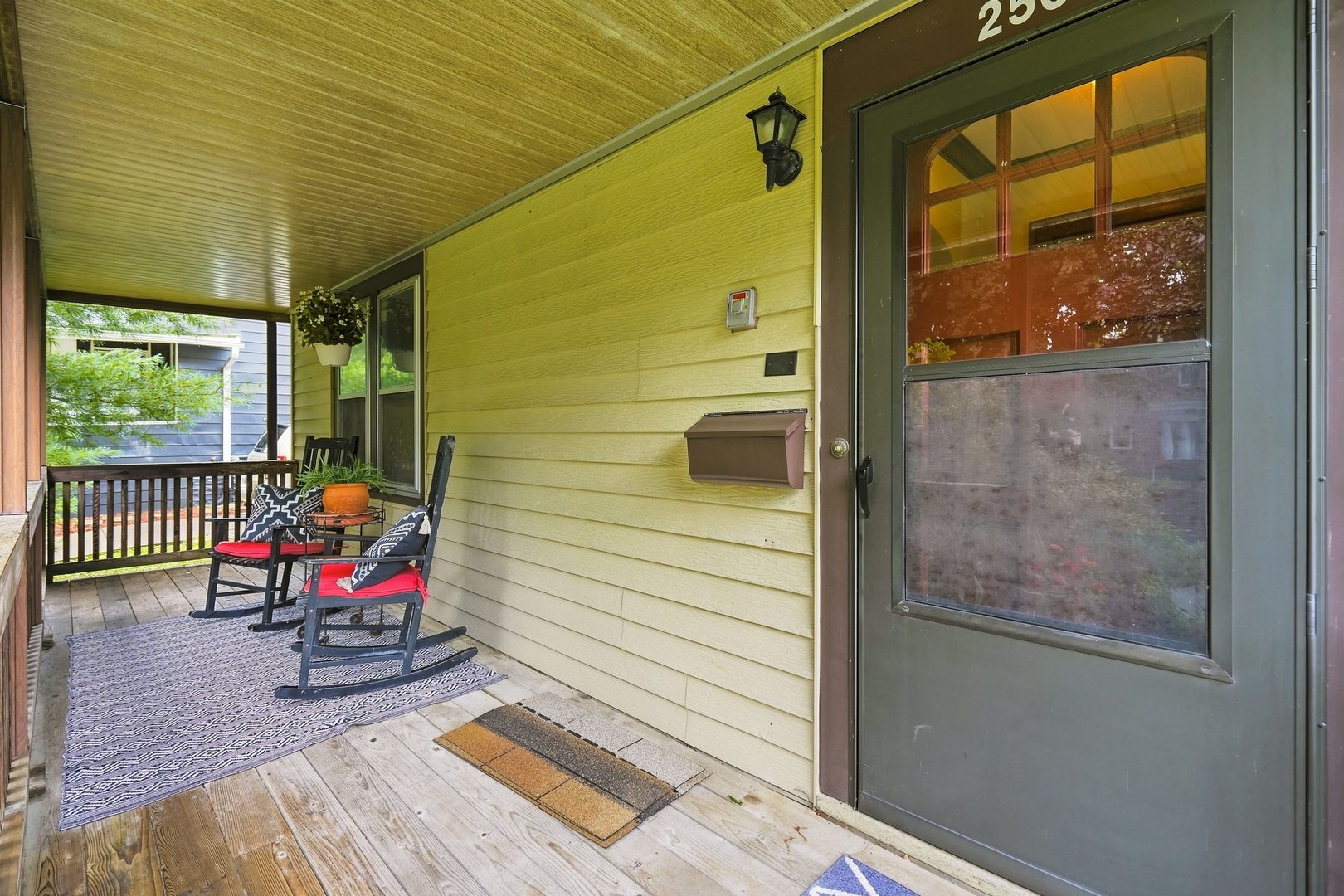 2508 Western Avenue Property Photo 2