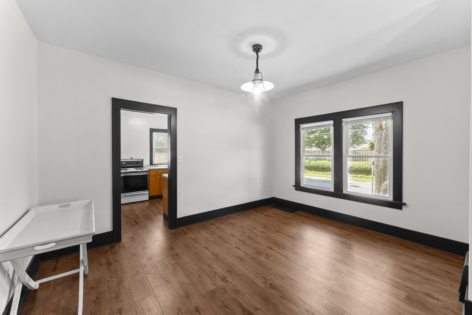 1201 E Central Park Avenue Property Photo 9