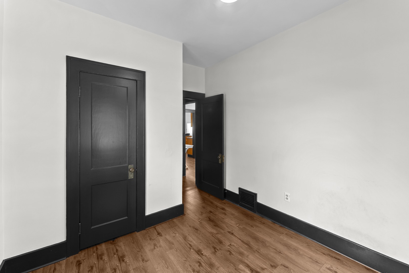 1201 E Central Park Avenue Property Photo 13