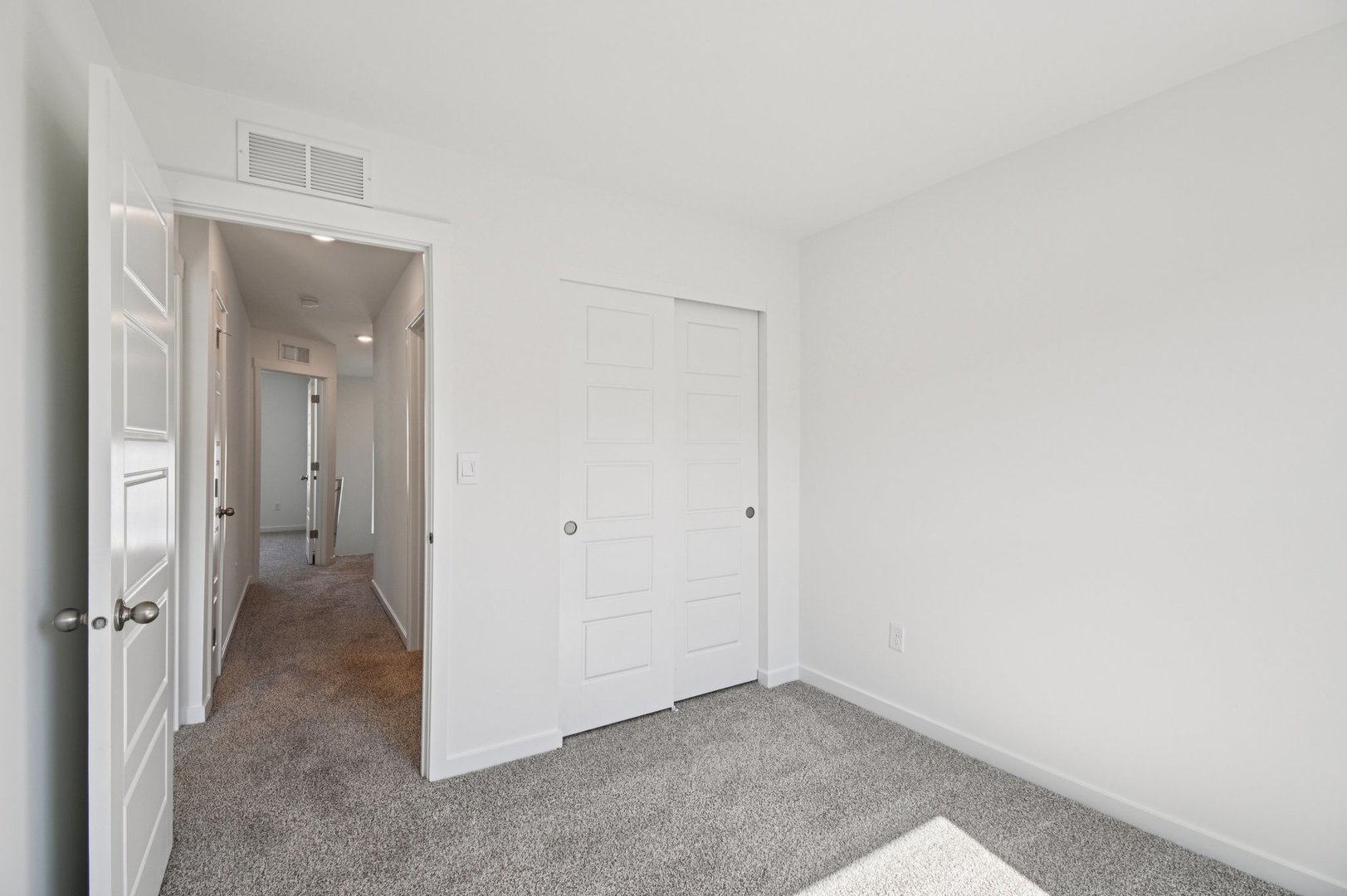 1299 Foxglove Drive Property Photo 28