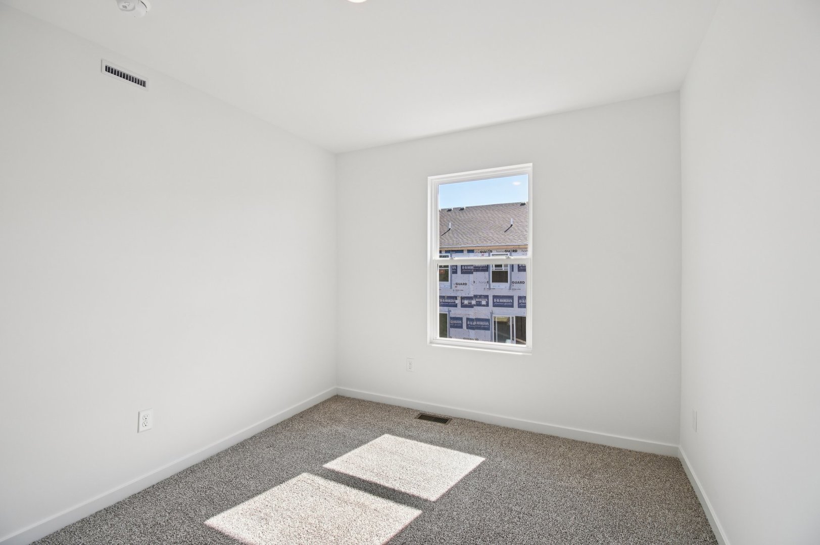 1299 Foxglove Drive Property Photo 32