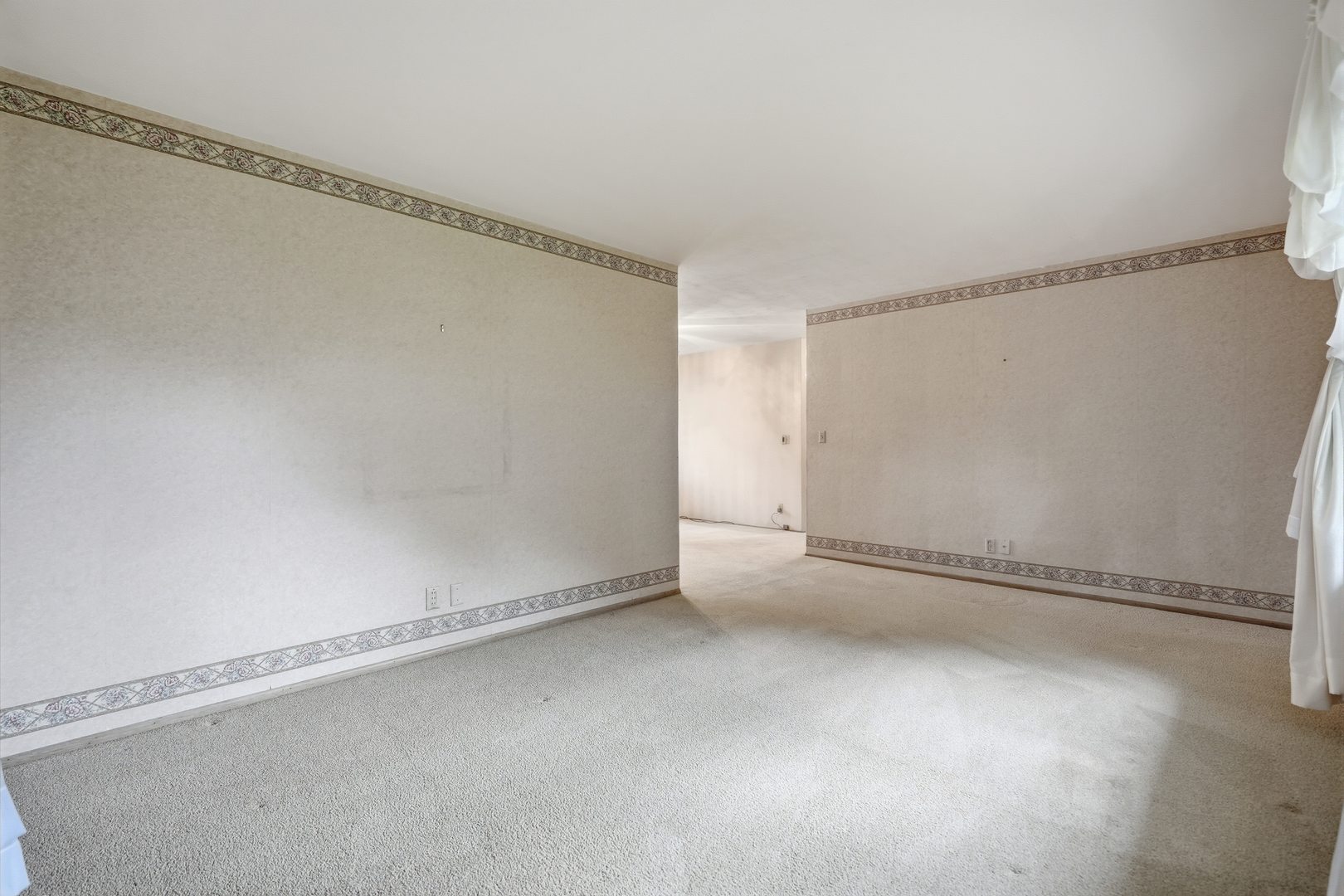 964 Cimarron Drive Property Photo 11