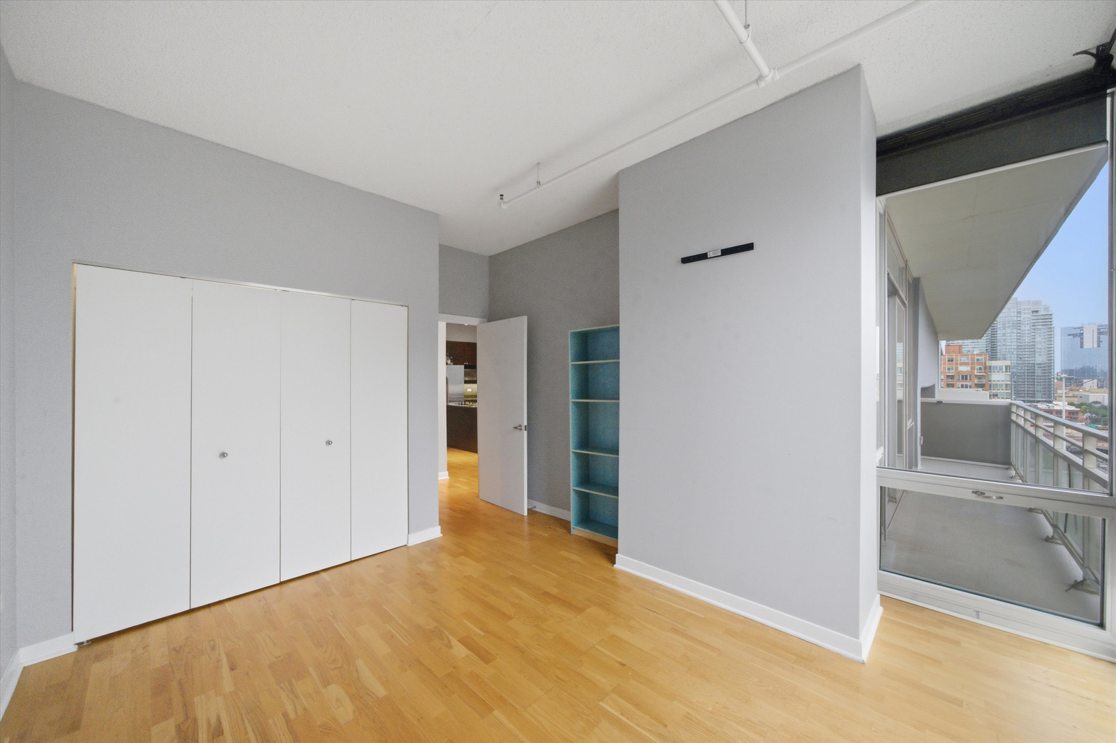 737 W Washington Boulevard 904 Property Photo 18