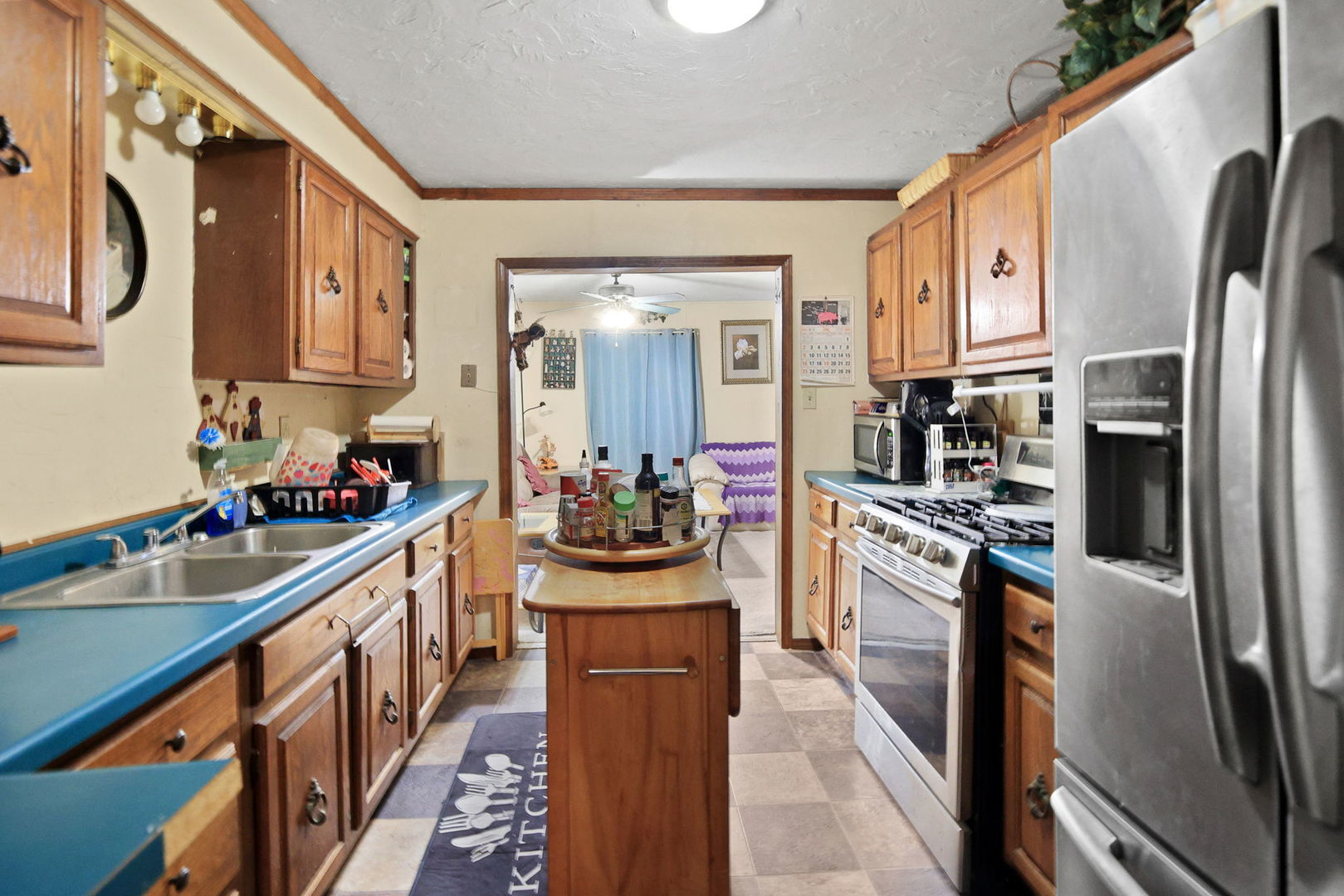 811 S Lincoln Boulevard Property Photo 19