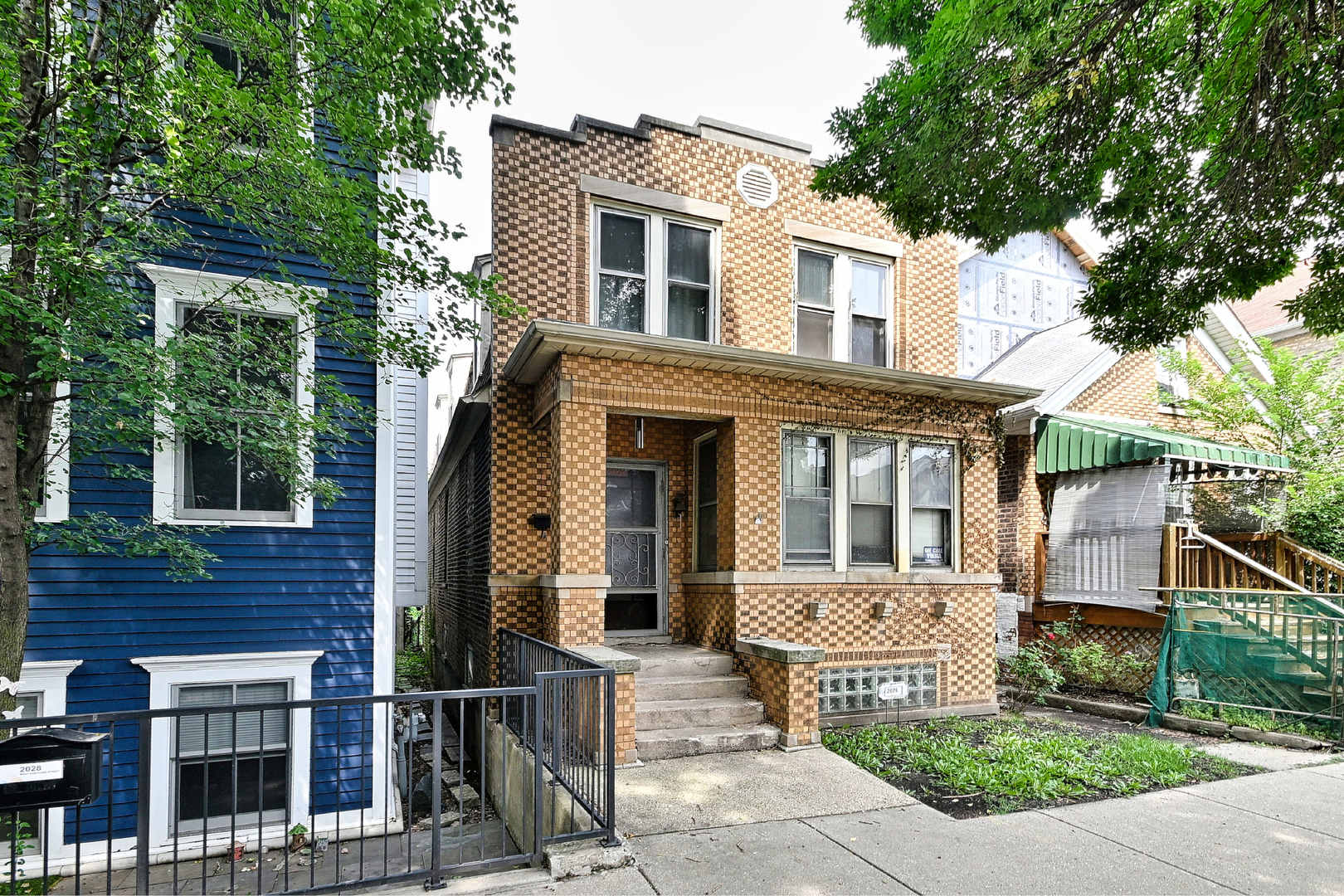2026 W Cortland Street Property Photo 1