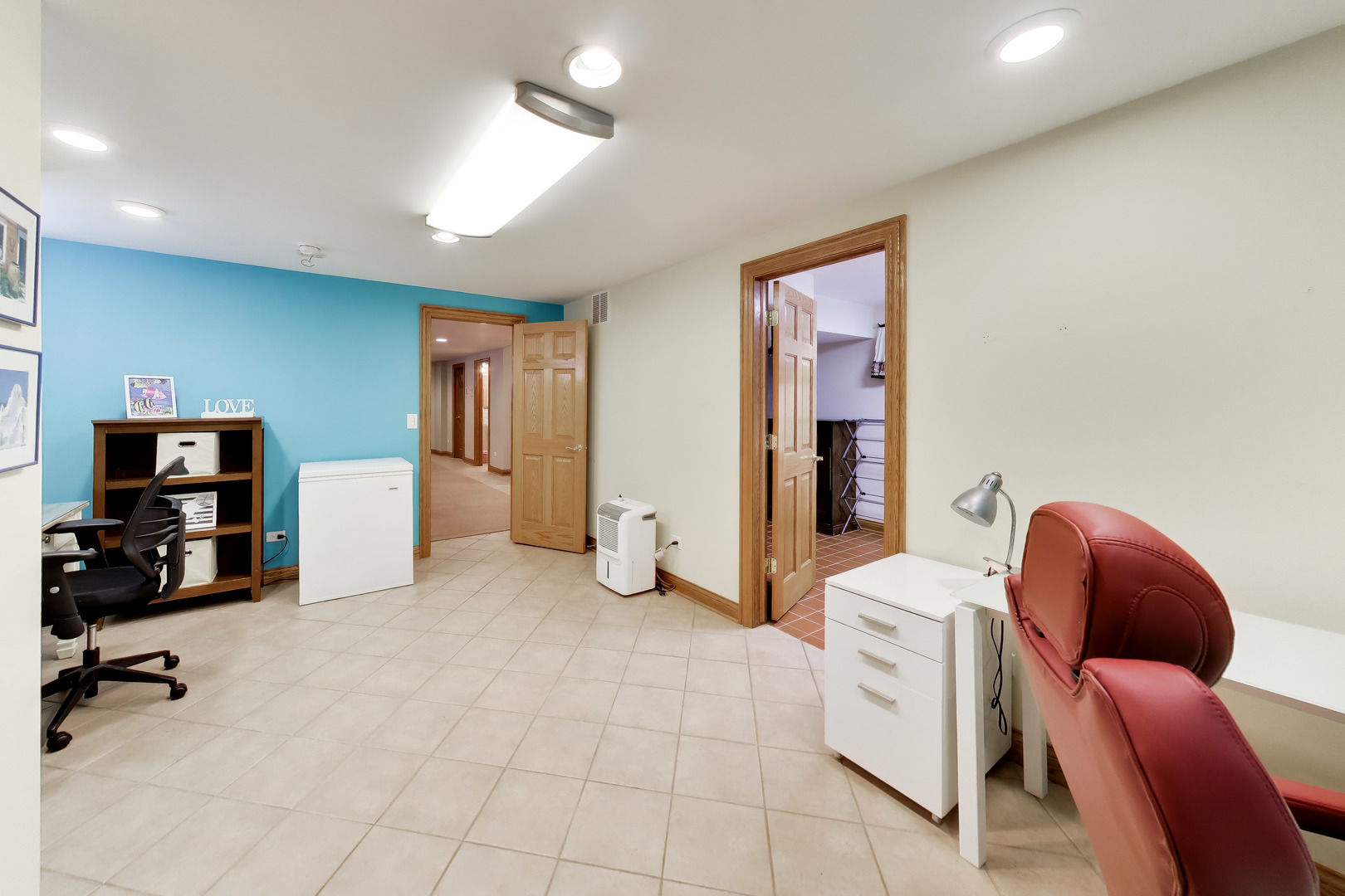 5837 N Virginia Avenue Property Photo 34