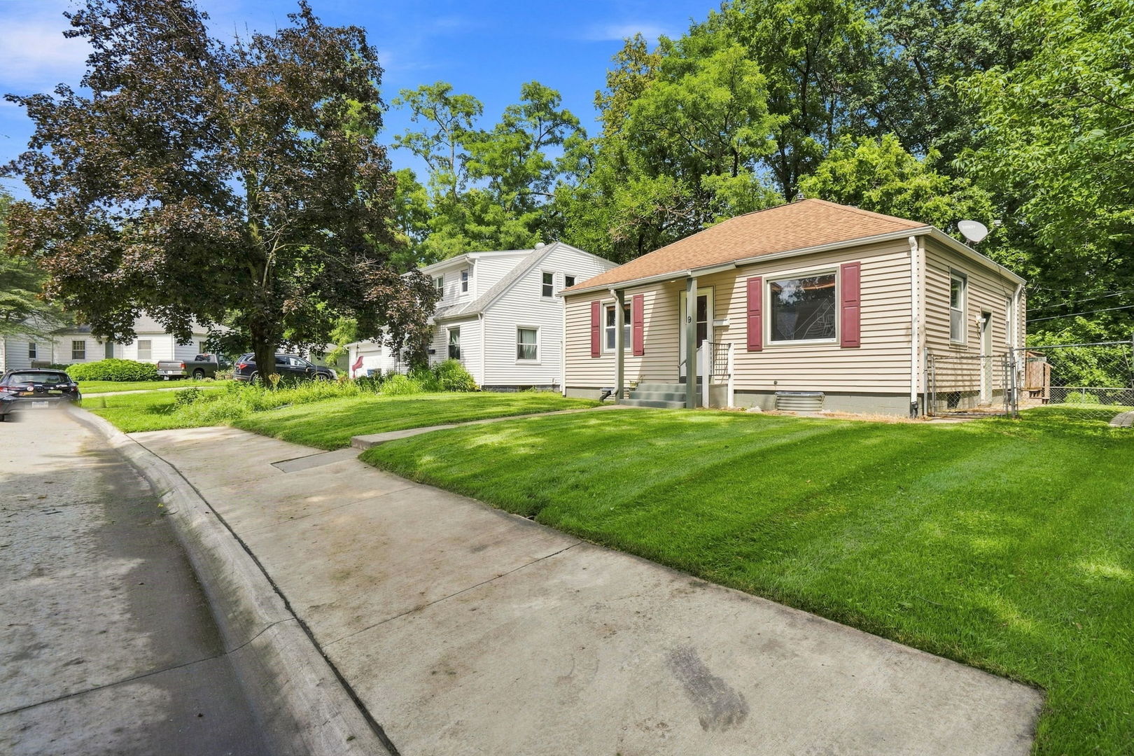 9 Blackhawk Hills Drive Property Photo 2