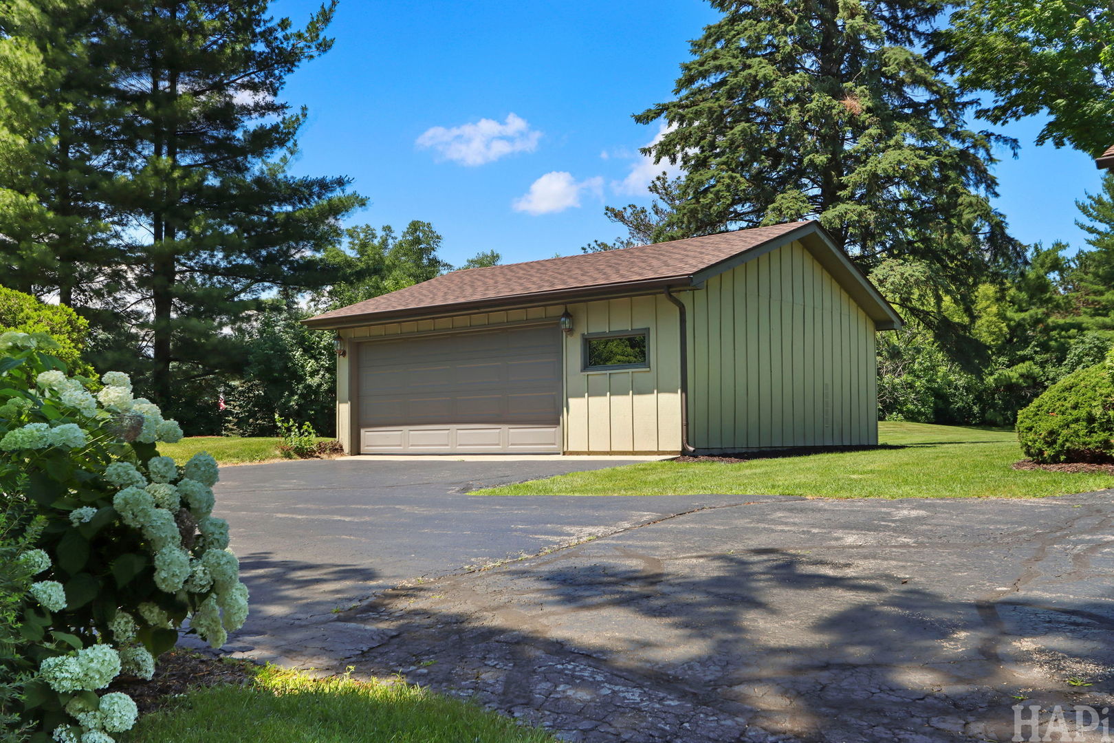 1702 Breezy Lawn Road Property Photo 31