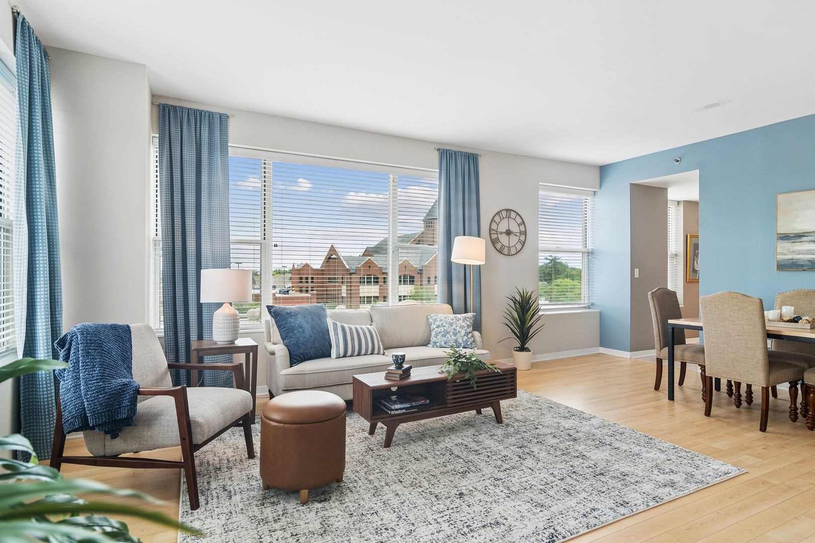 77 S Evergreen Avenue 401 Property Photo 7