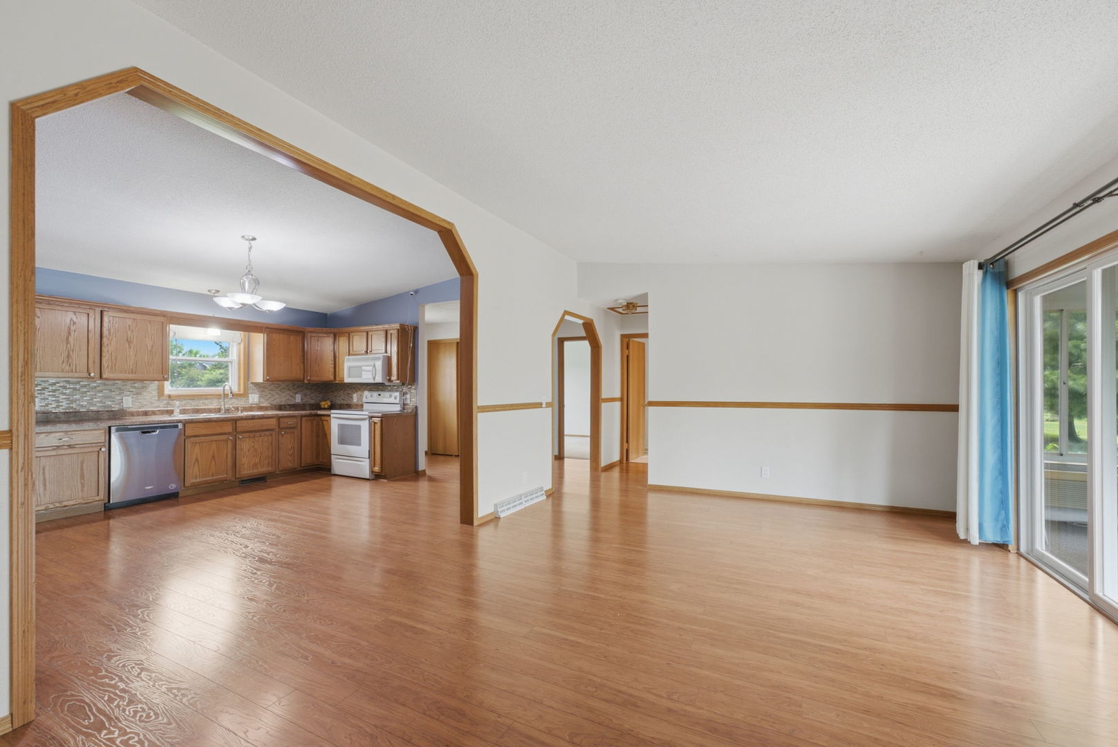 430 Michelle Lane Property Photo 5