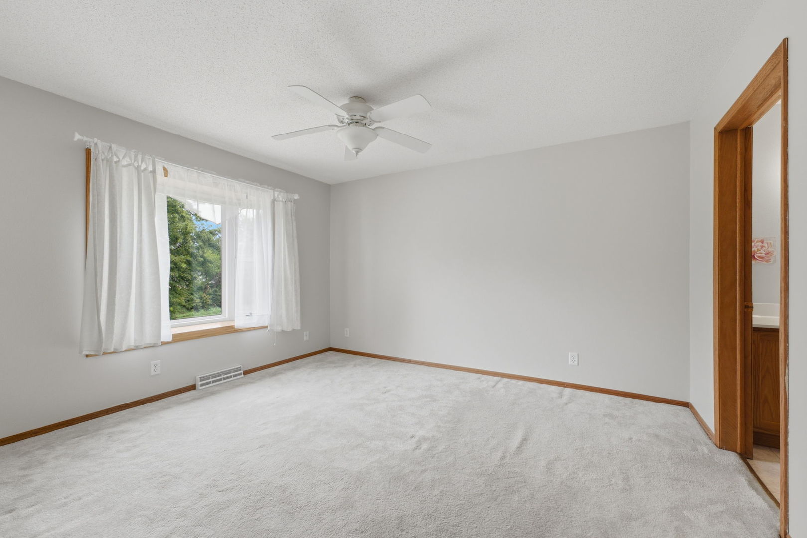 430 Michelle Lane Property Photo 14