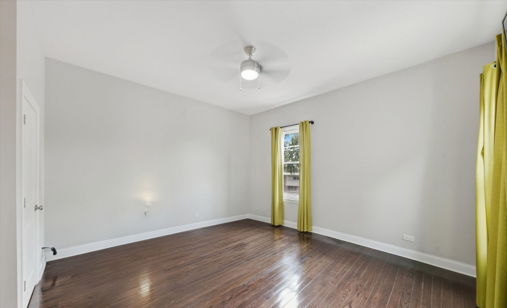 4009 S Vincennes Avenue Property Photo 13