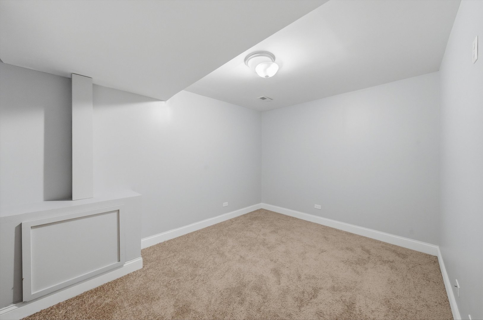 4009 S Vincennes Avenue Property Photo 19