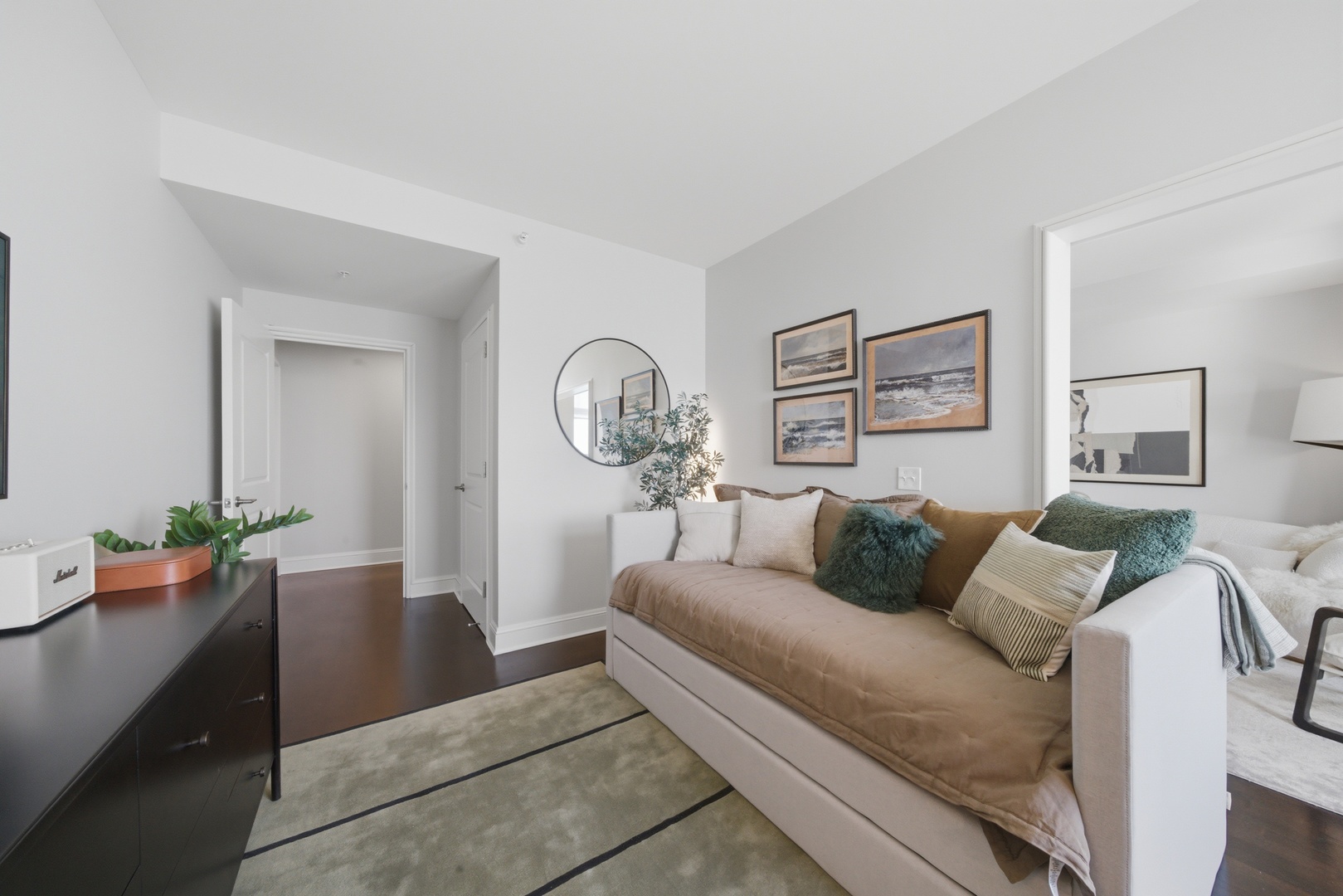 850 N Lake Shore Drive 306 Property Photo 15