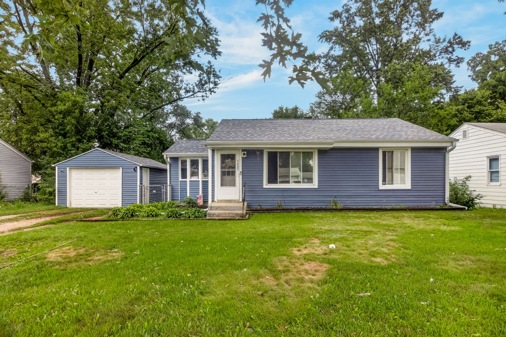7407 ROGERS Street Property Photo 1