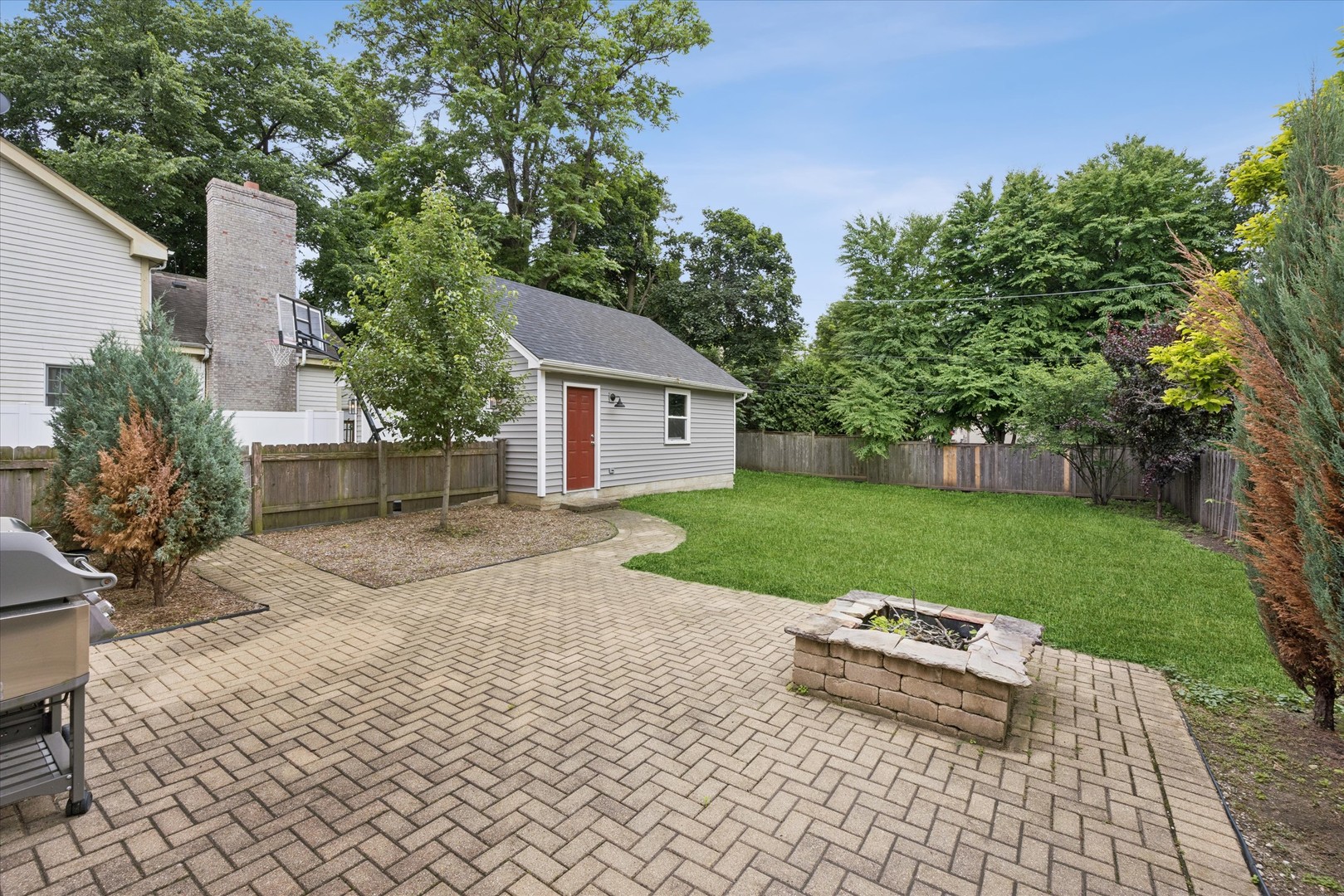 212 N Jackson Road Property Photo 16