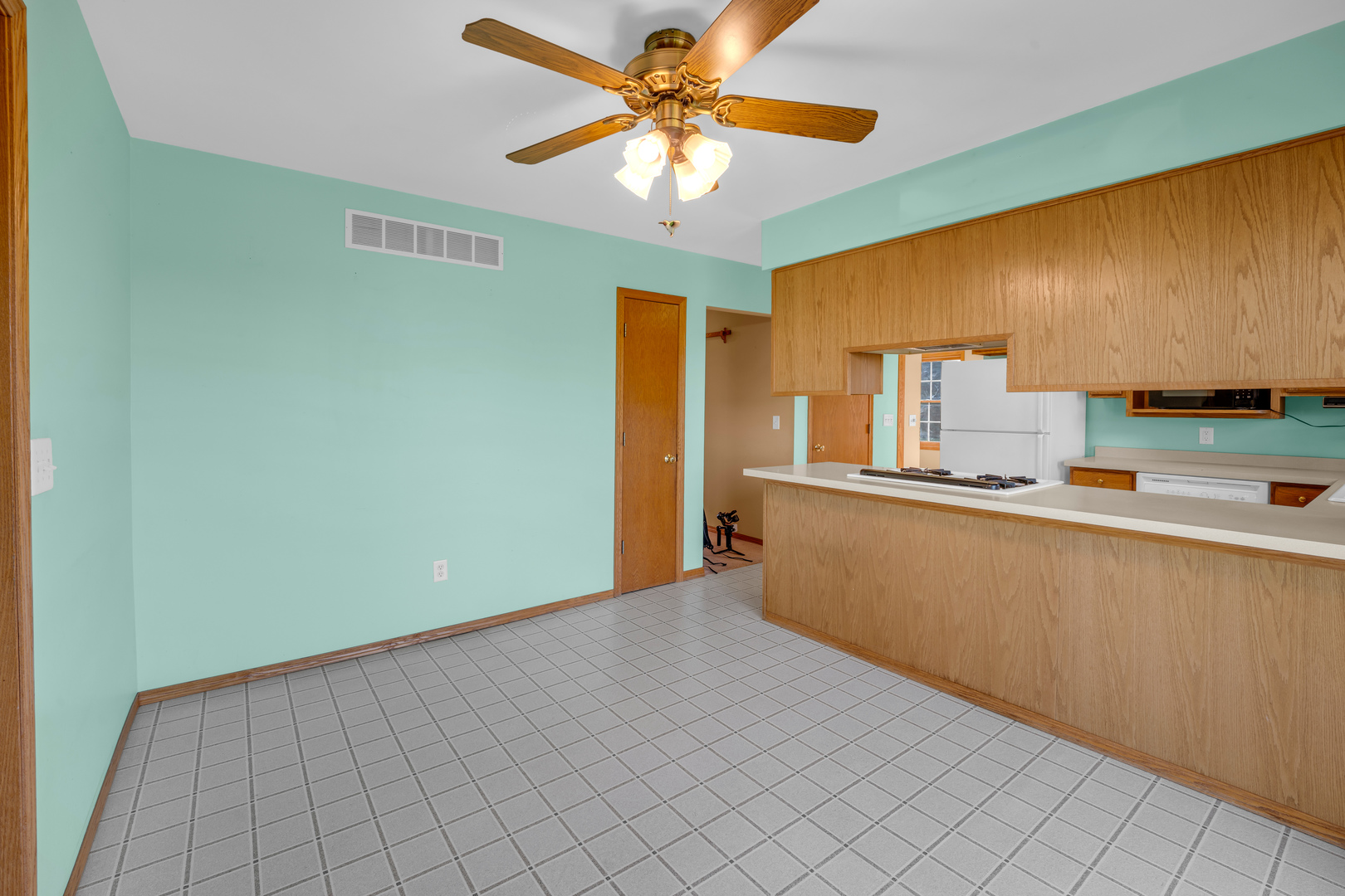3472 S Paw Paw Road Property Photo 12