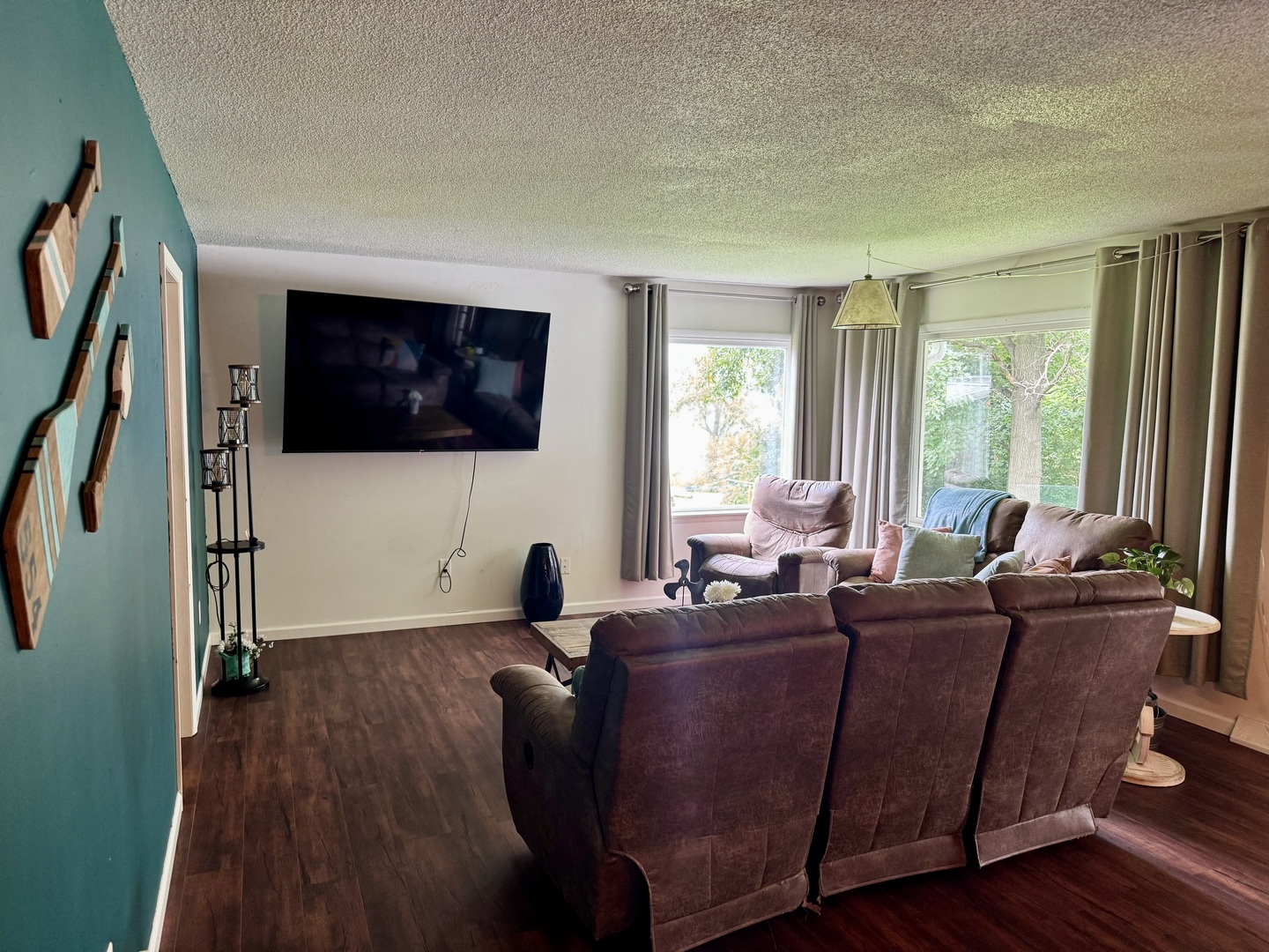 23655 415 Avenue Property Photo 9