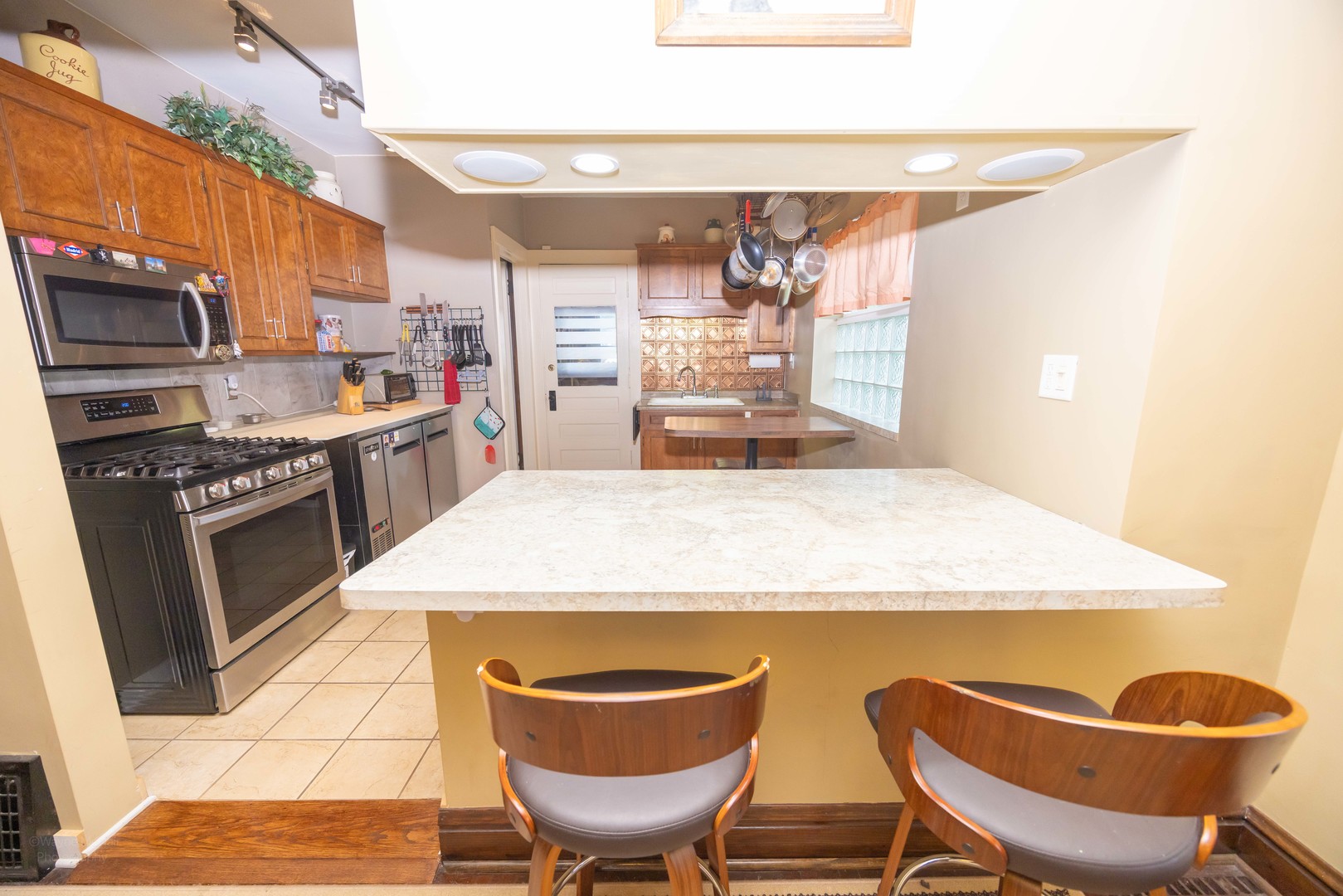 811 Farragut Place Property Photo 10
