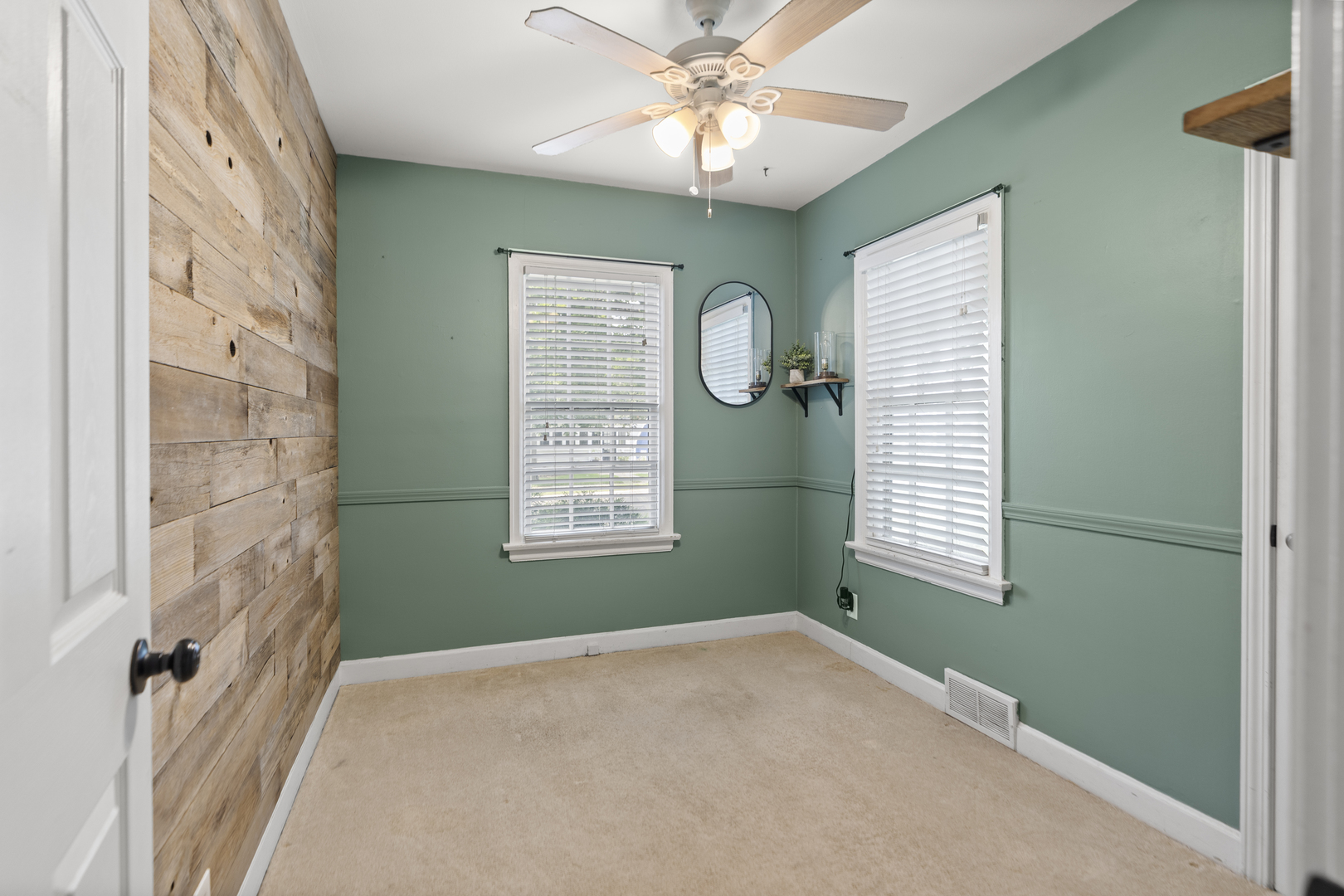 822 N Madison Street Property Photo 16