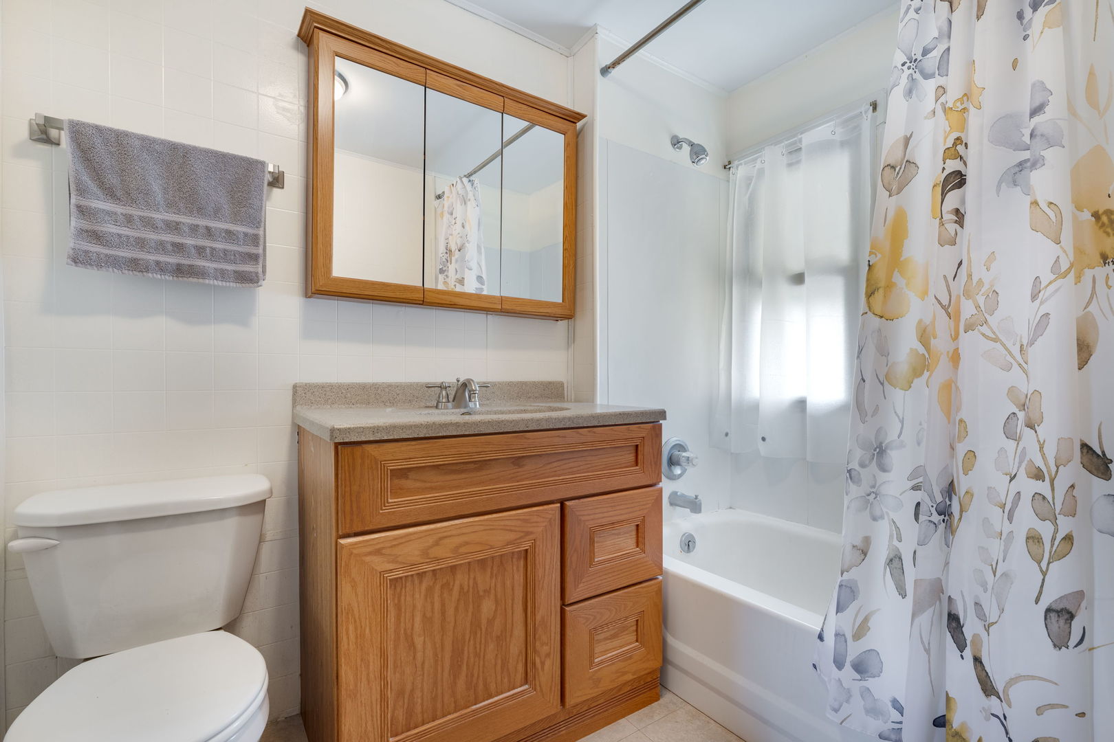 1087 Rose Avenue Property Photo 12