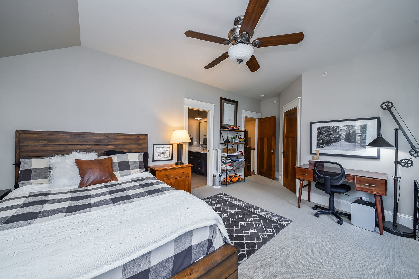 445 Bryant Avenue Property Photo 42