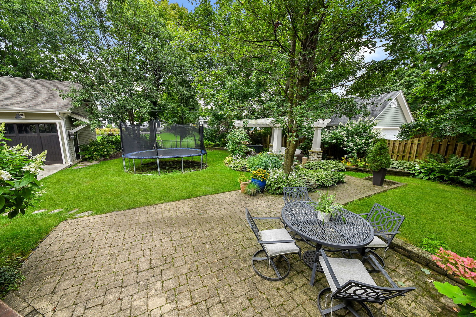 445 Bryant Avenue Property Photo 61