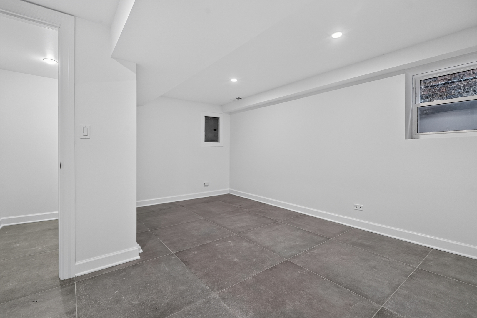 8717 S Bishop Street Property Photo 18