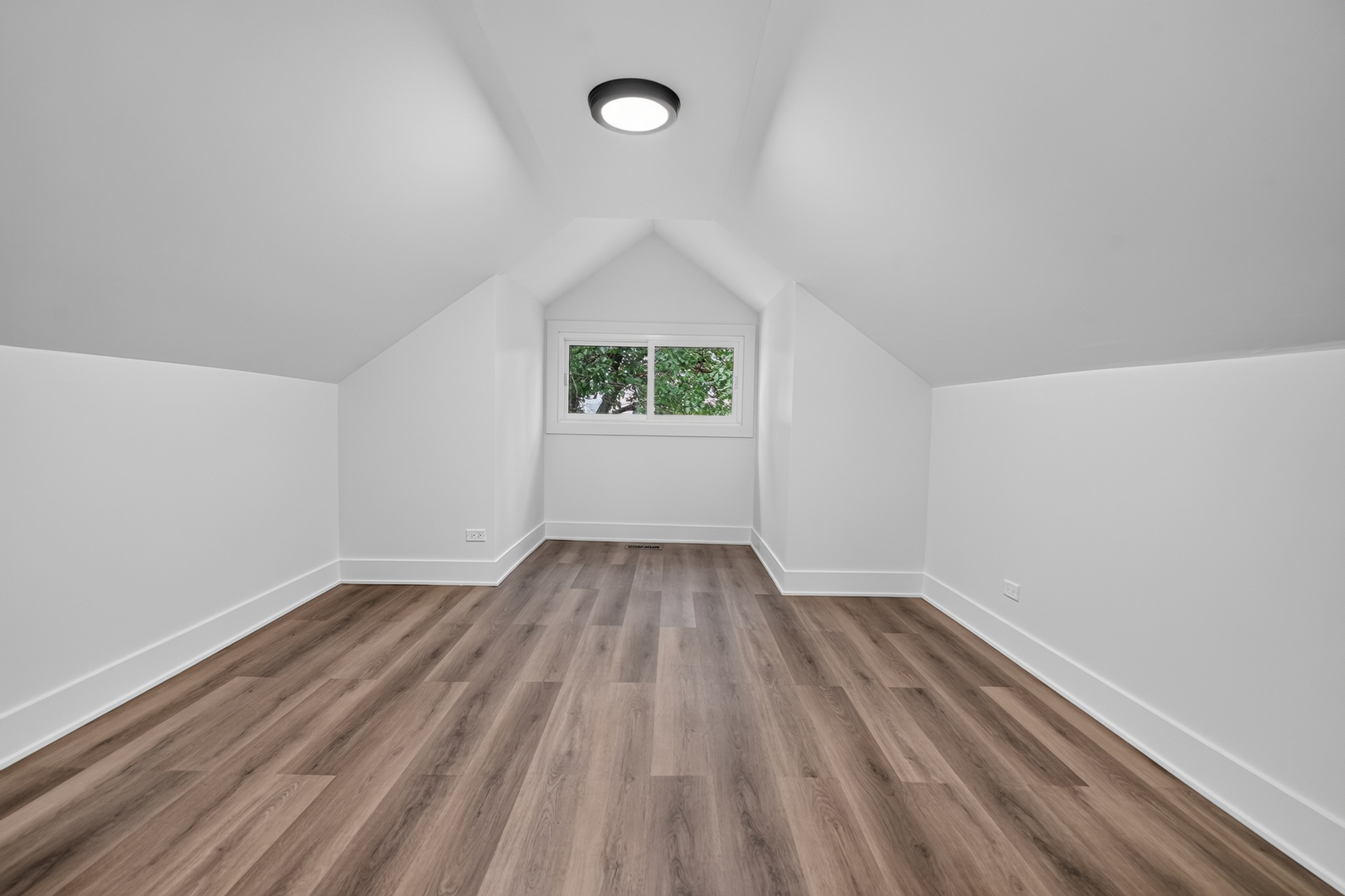 8717 S Bishop Street Property Photo 26