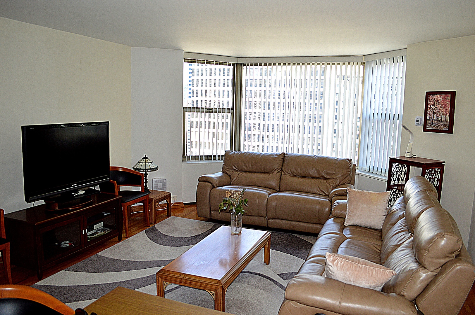 535 N Michigan Avenue 2609 Property Photo 3
