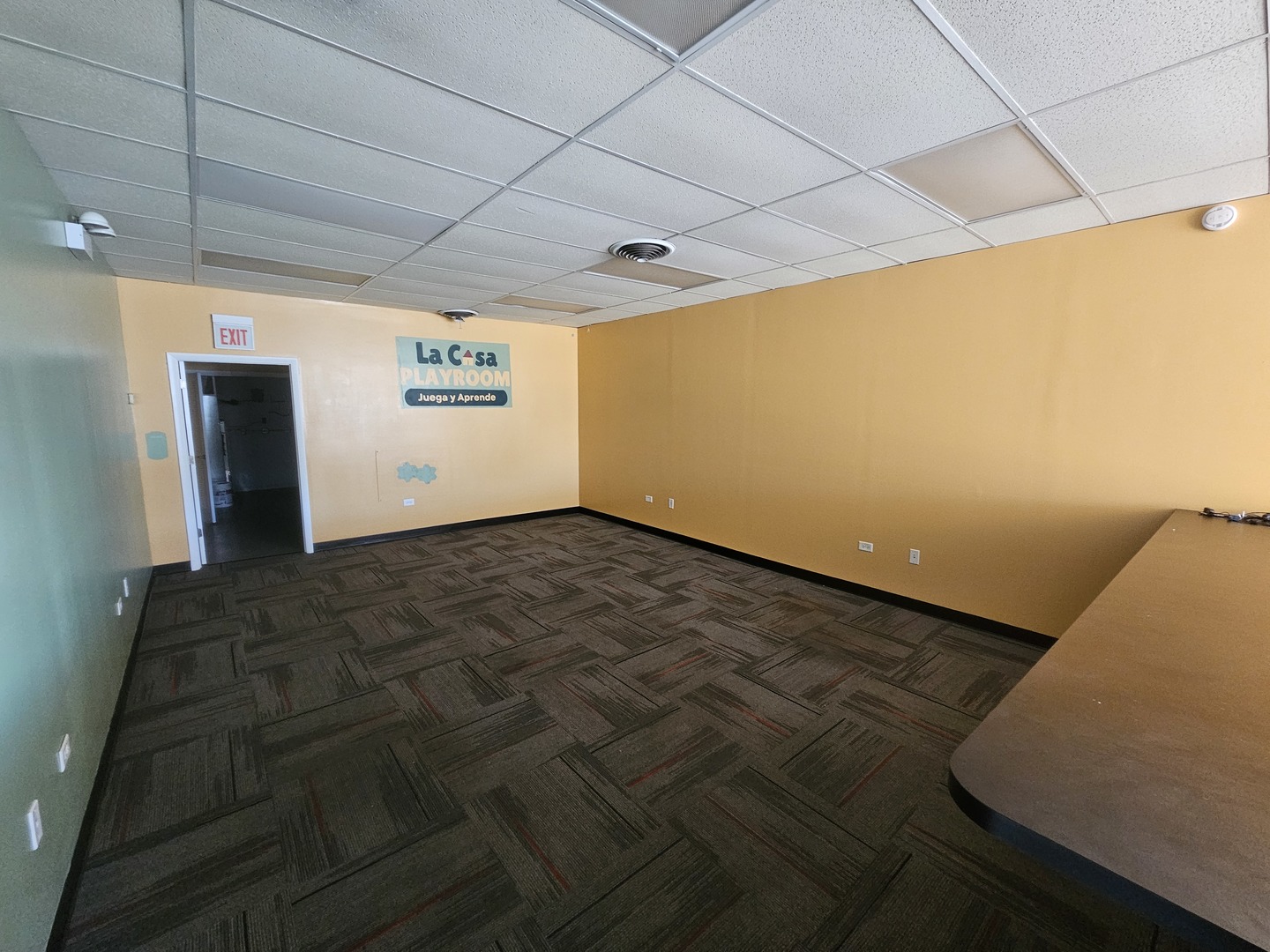 4371 S Archer Avenue Property Photo 4