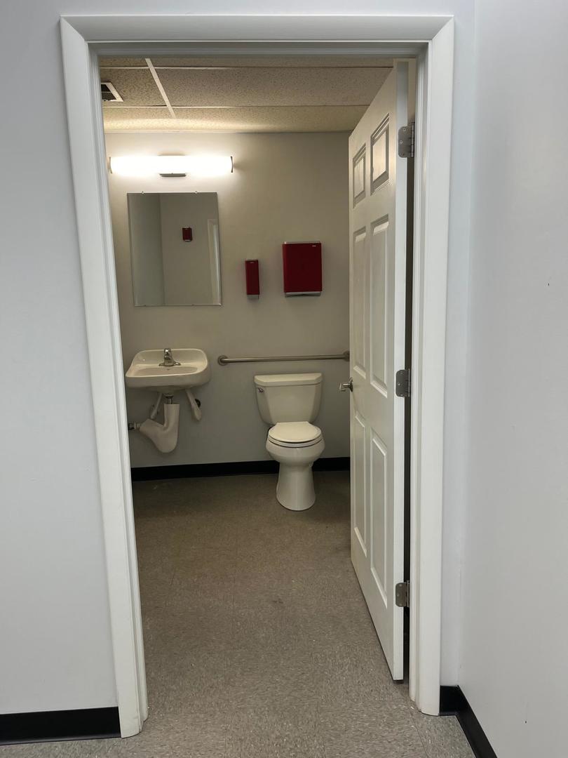 4371 S Archer Avenue Property Photo 8
