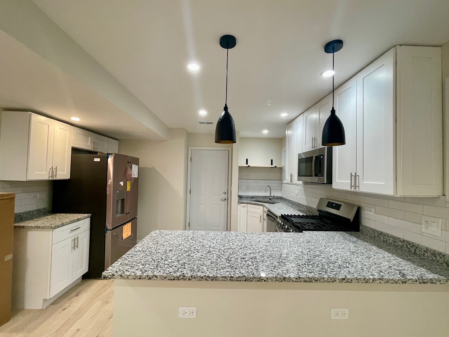 4845 N Kostner Avenue B Property Photo 7