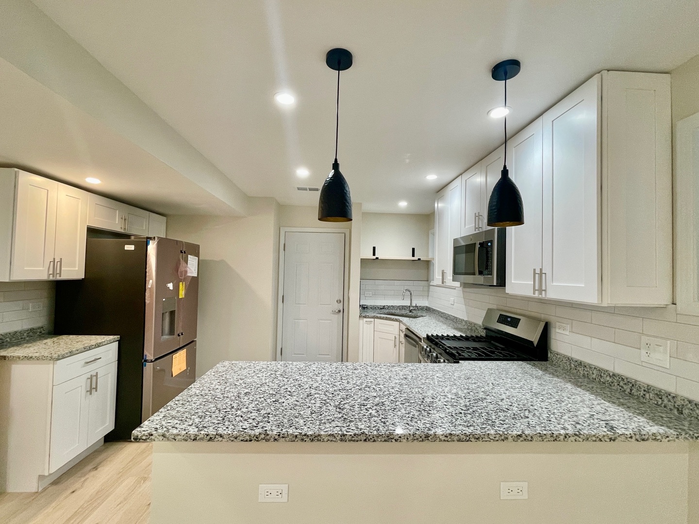 4845 N Kostner Avenue B Property Photo 8