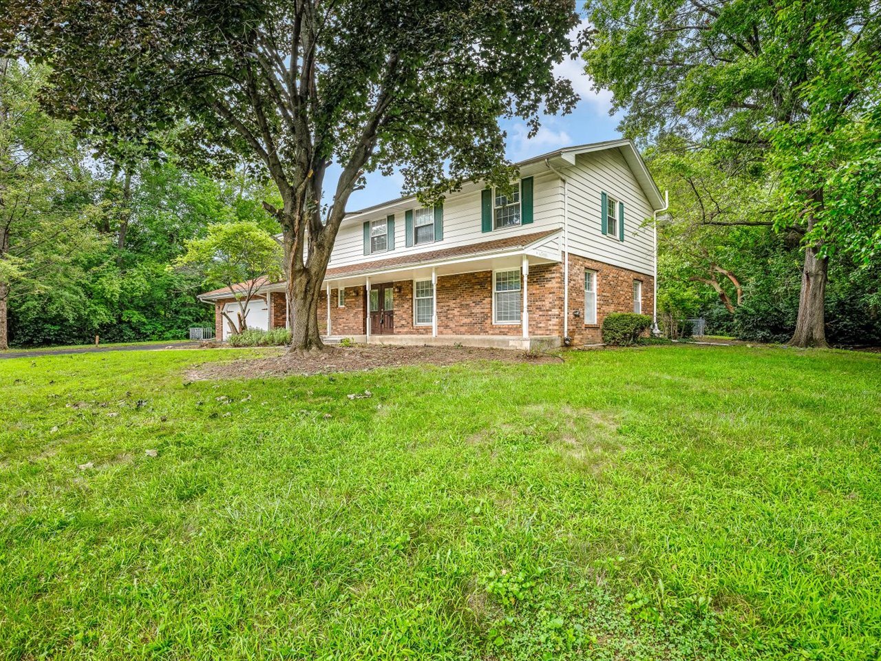 1718 Jacoby Place Property Photo 4