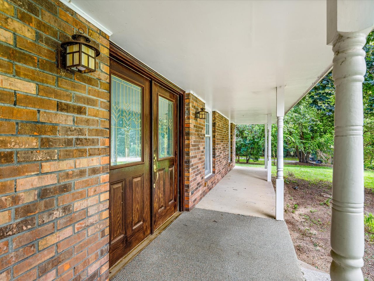 1718 Jacoby Place Property Photo 6