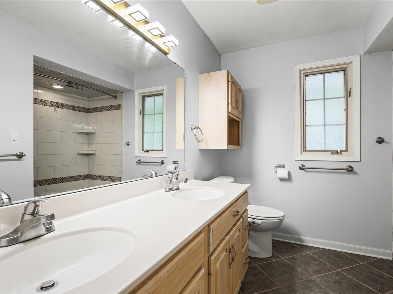 1718 Jacoby Place Property Photo 32
