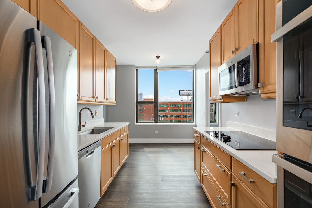 501 N Clinton Street 606 Property Photo 10