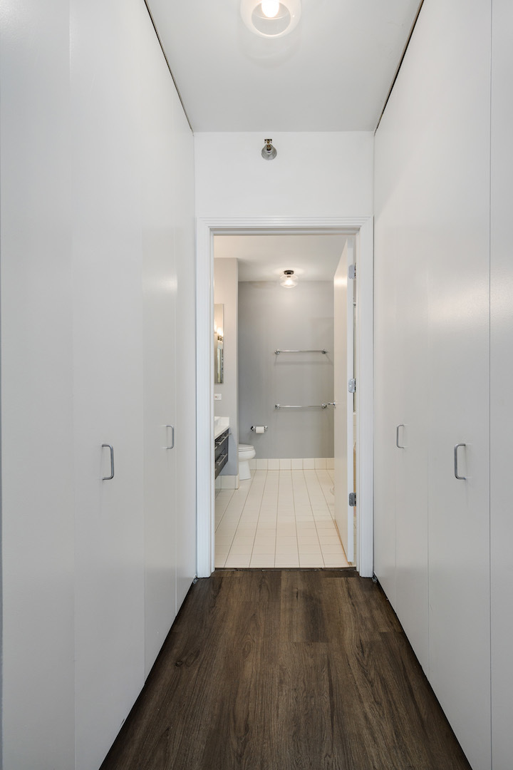 501 N Clinton Street 606 Property Photo 12