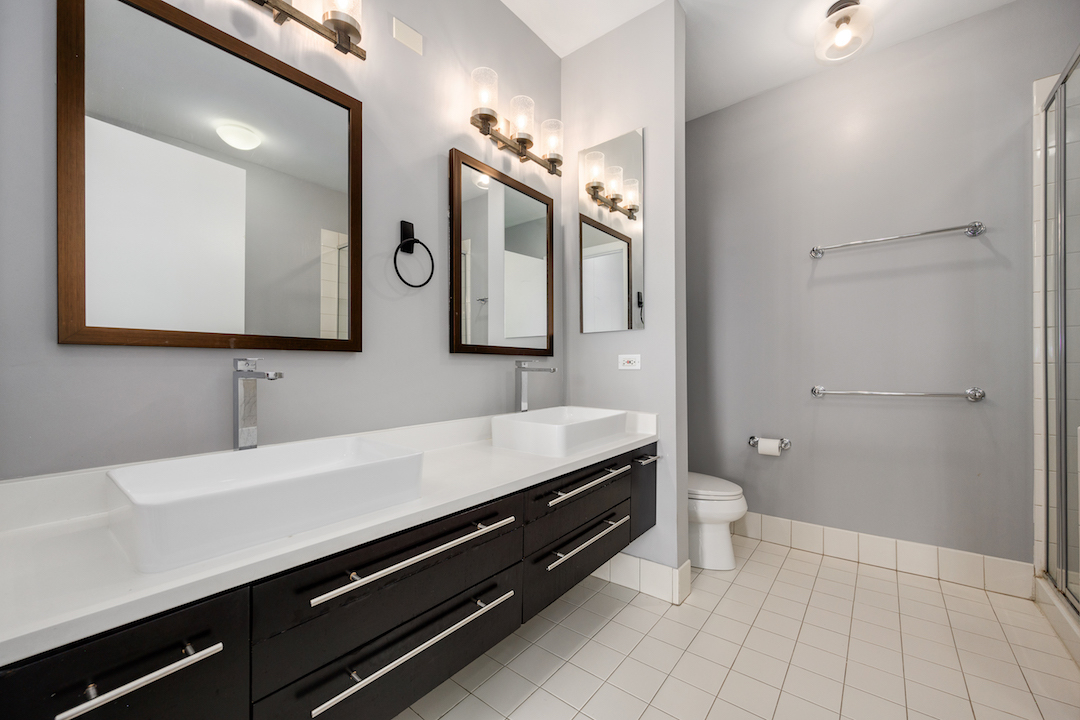 501 N Clinton Street 606 Property Photo 13