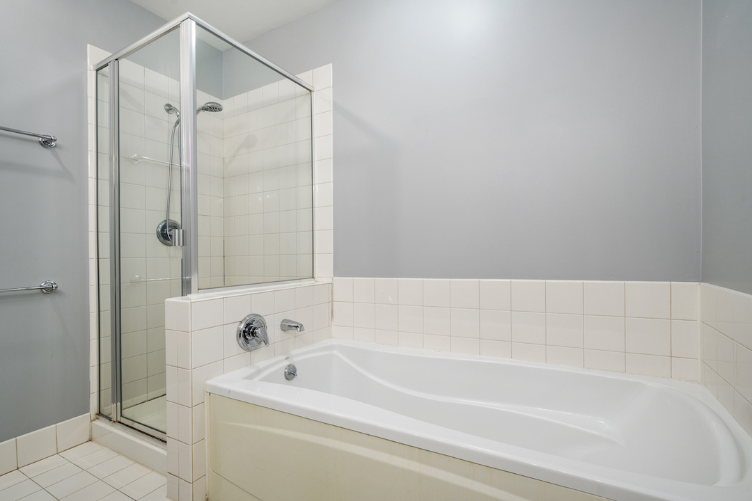 501 N Clinton Street 606 Property Photo 14