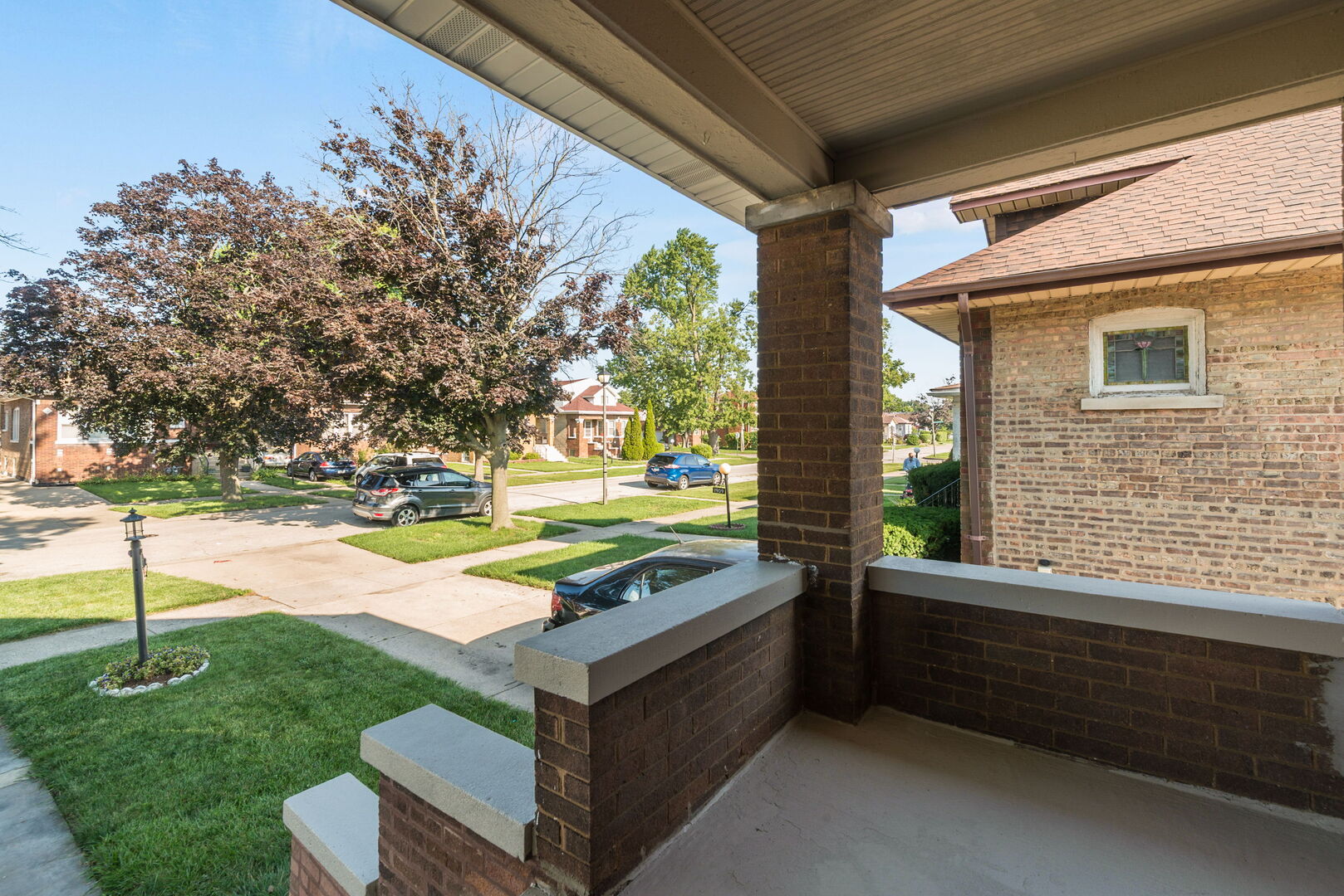 1911 S 11th Avenue Property Photo 3