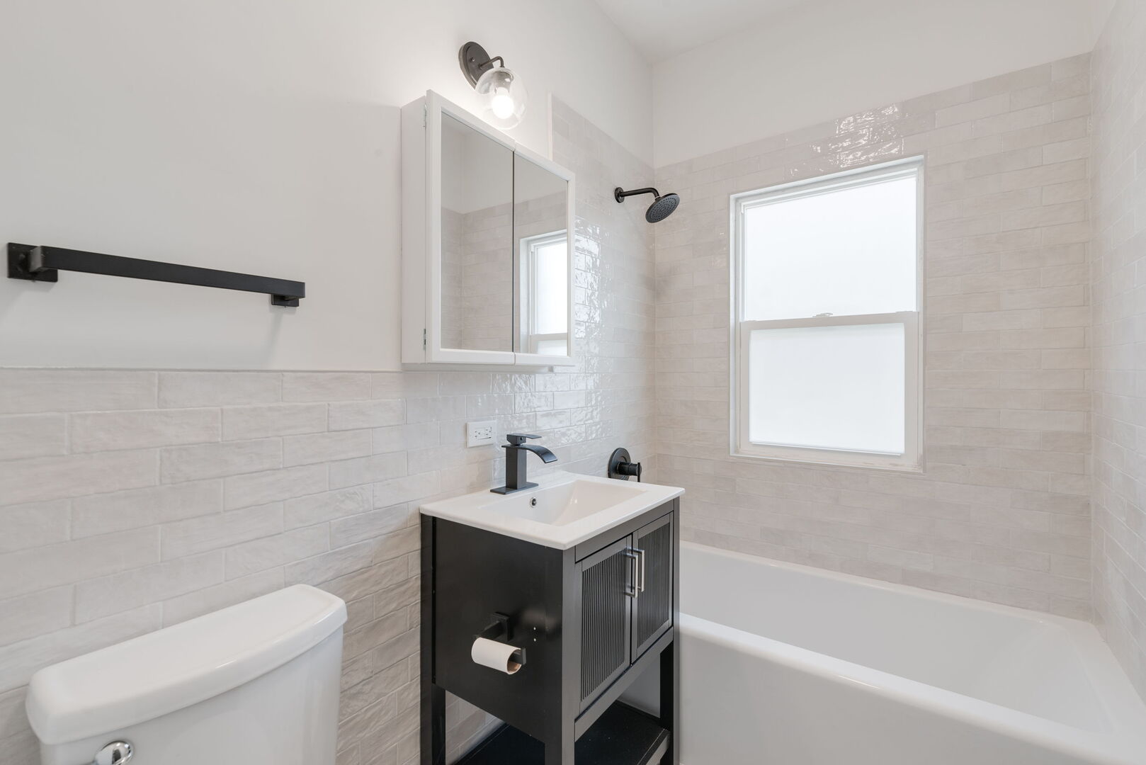 1911 S 11th Avenue Property Photo 16