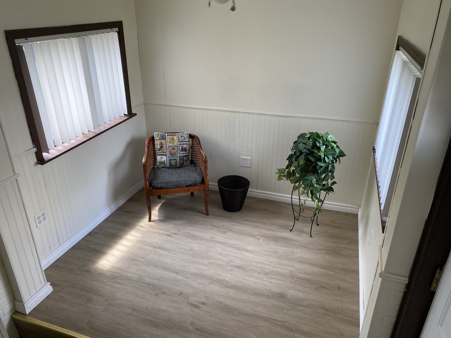 2734 W 98th Place Property Photo 17