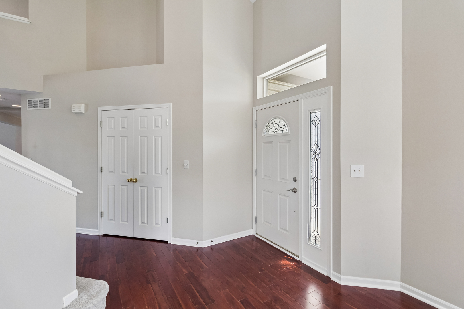 1344 Batavia Court Property Photo 2