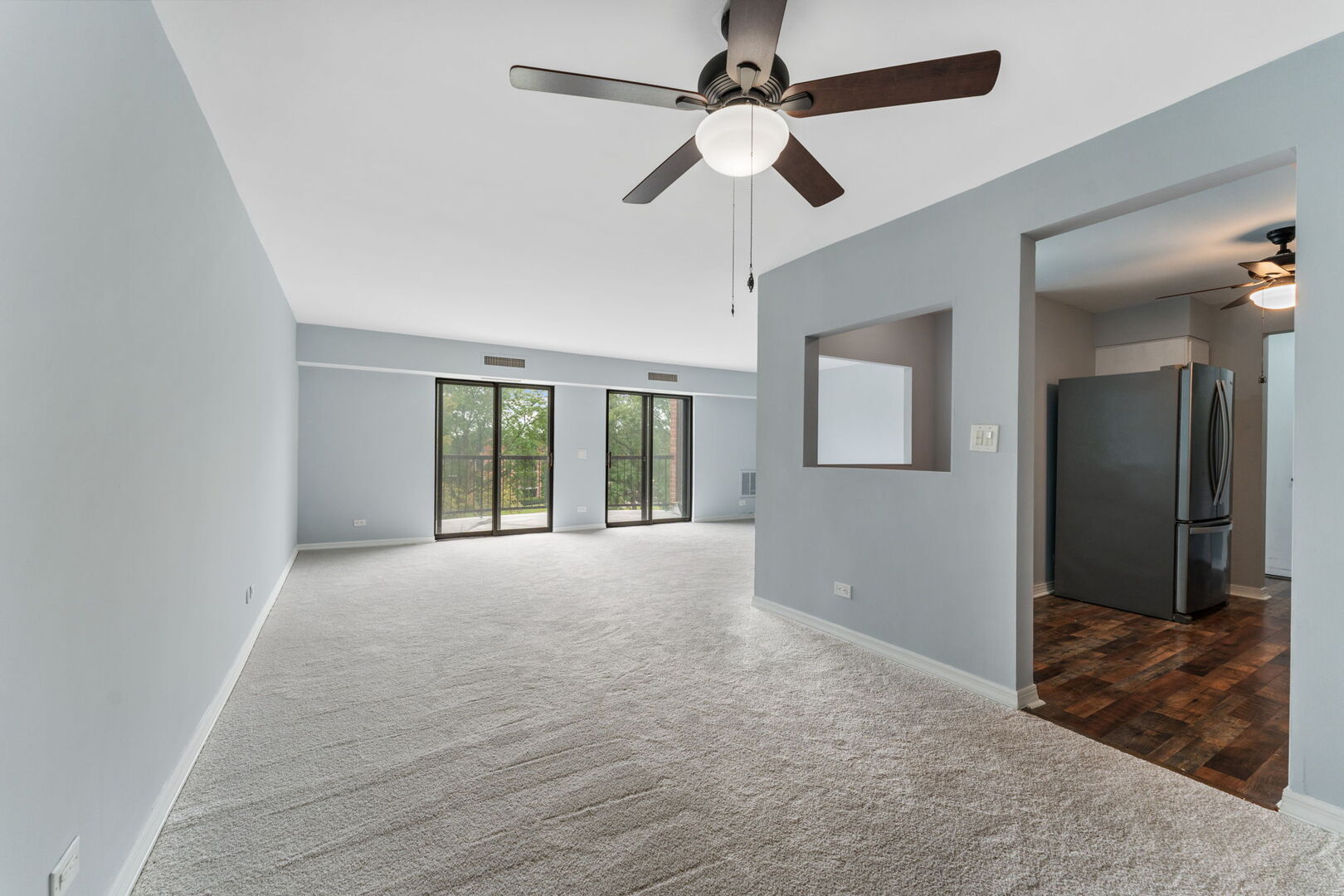 1505 E Central Road 402-a Property Photo 8