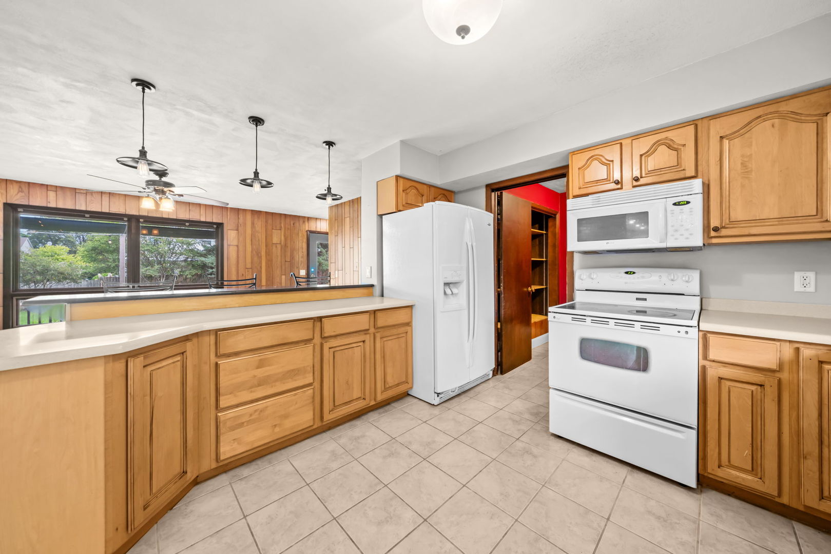6379 Hallen Avenue Property Photo 9
