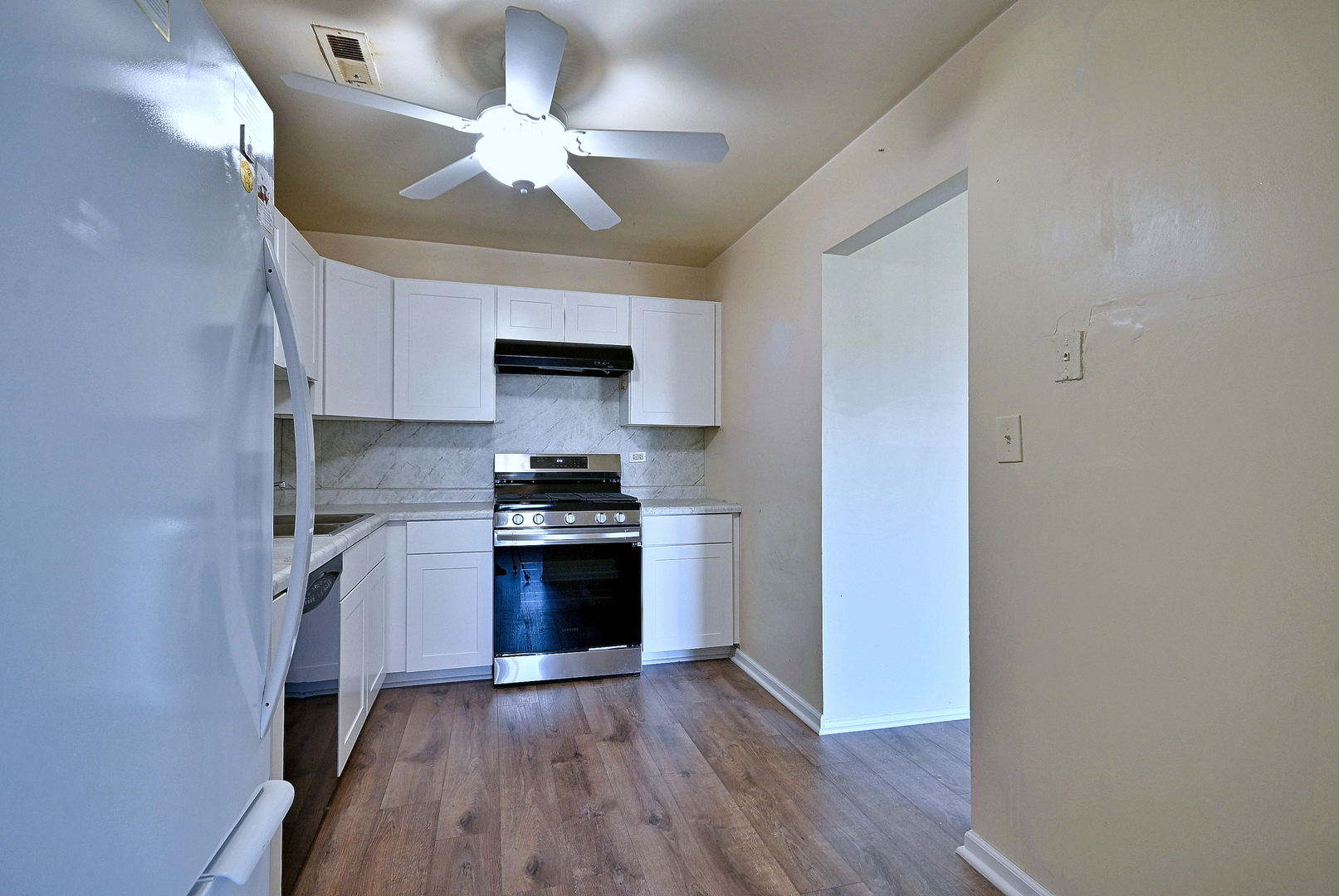 12732726 Property Photo 4